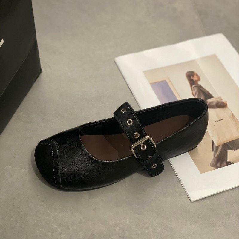 复古风玛丽珍鞋女2026一字扣橡胶底圆头铆钉平底百搭舒适休闲单鞋,淘宝优惠券,粉丝福利购,淘宝优惠卷