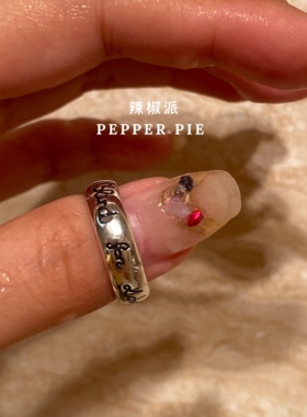 辣椒派 复古花鸟爱意图腾素圈戒指女 开口blind for love镀银做旧