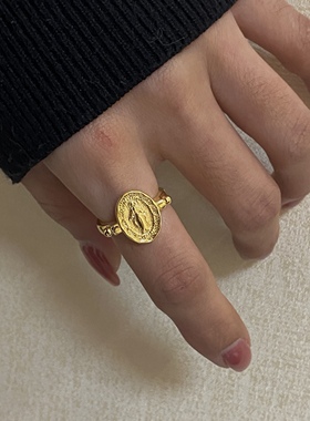 辣椒派 法式复古椭圆古币戒指女立体浮雕开口戒 中古风经典老钱