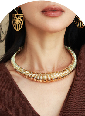 invia高端合金项圈夸张不易掉色