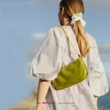 Небольшая дизайнерская сумка подмышку, сумка на одно плечо, коллекция 2021