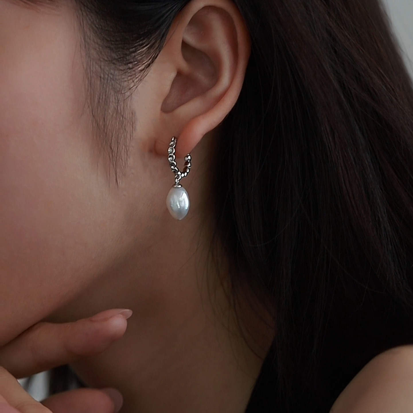 【屿夏】天然淡水珍珠耳圈女款 巴洛克时尚优雅灵动精致耳坠耳饰,淘宝优惠券,粉丝福利购,淘宝优惠卷