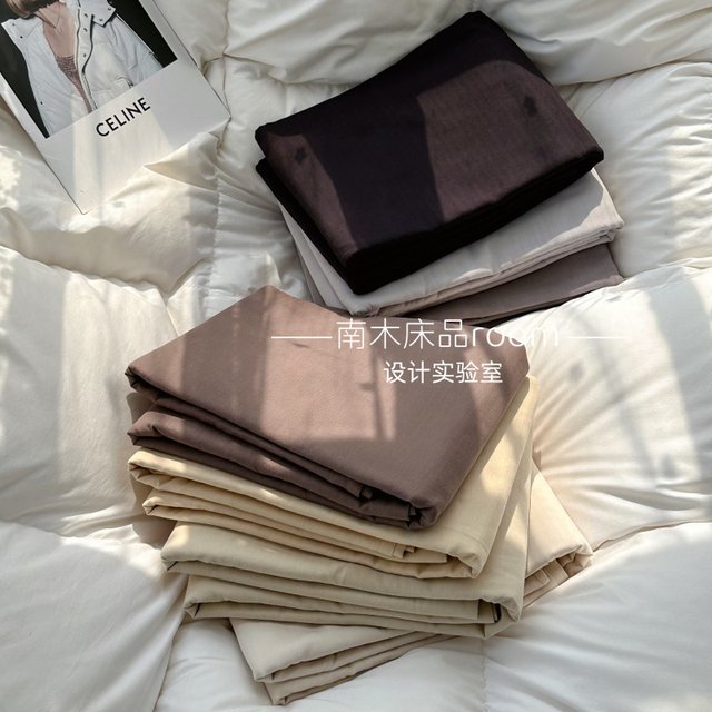 Simple black, white, gray thickened cotton single bed sheet