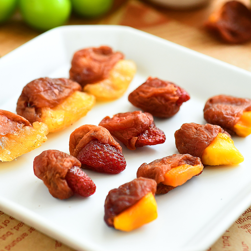 Plum Mango Green Plums with Dried Mango Snacks Candied Fruit