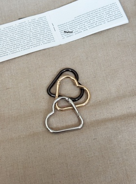 高品质爱心登山扣桃心挂扣包包玩具快挂DIY弹簧扣锌合金钥匙扣ins