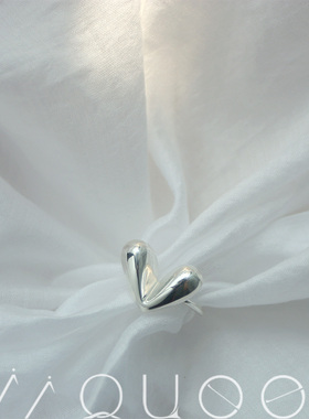 心动氛围戒指通体纯银天然珍珠