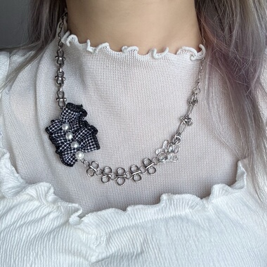 日韩系ins风花朵黑白格纹花边串珠打结拼接项链小众y2k复古甜酷