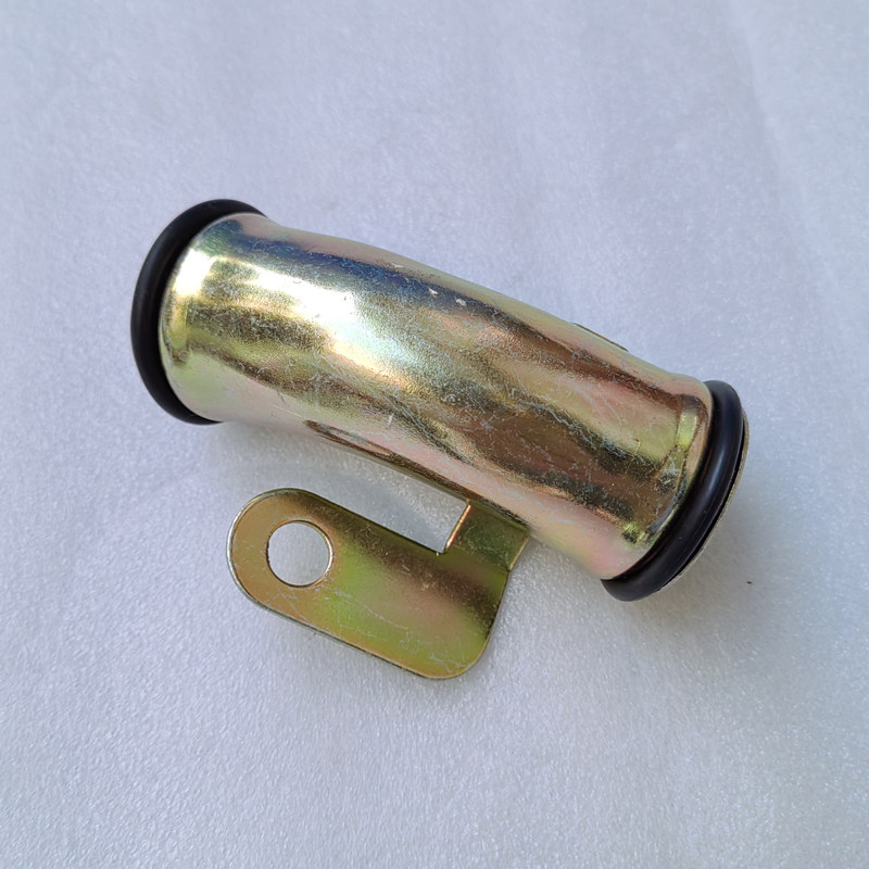 适用于猎豹飞腾水泵进水铁管4G64节温器座供水管6400暖风铁水管,淘宝优惠券,粉丝福利购,淘宝优惠卷