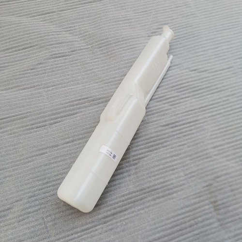 适配北京三菱欧蓝德水箱副水壶04-06年老欧蓝德副水箱膨胀水箱 - 图1