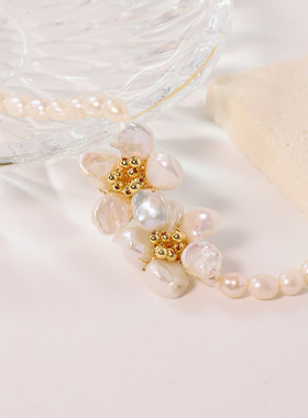 天然珍珠花朵手链小众设计高级感手饰轻奢大气ins风百搭款手串女