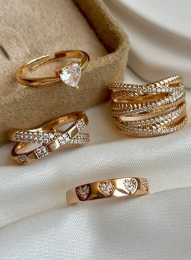 欧美跨境简约气质爱心镶钻戒指女小众设计感缠绕叠戴合金指环套装