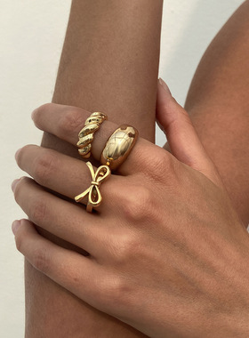 欧美风饰品轻奢风蝴蝶结合金开口戒指时尚感光面镶钻套装戒音乐节