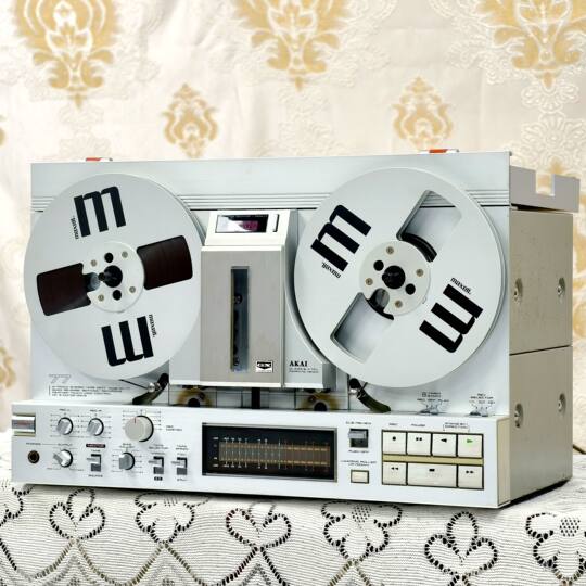 Original imported audiophile AKAI / Yajia GX-77 opener 4-track two-way playback mastering machine