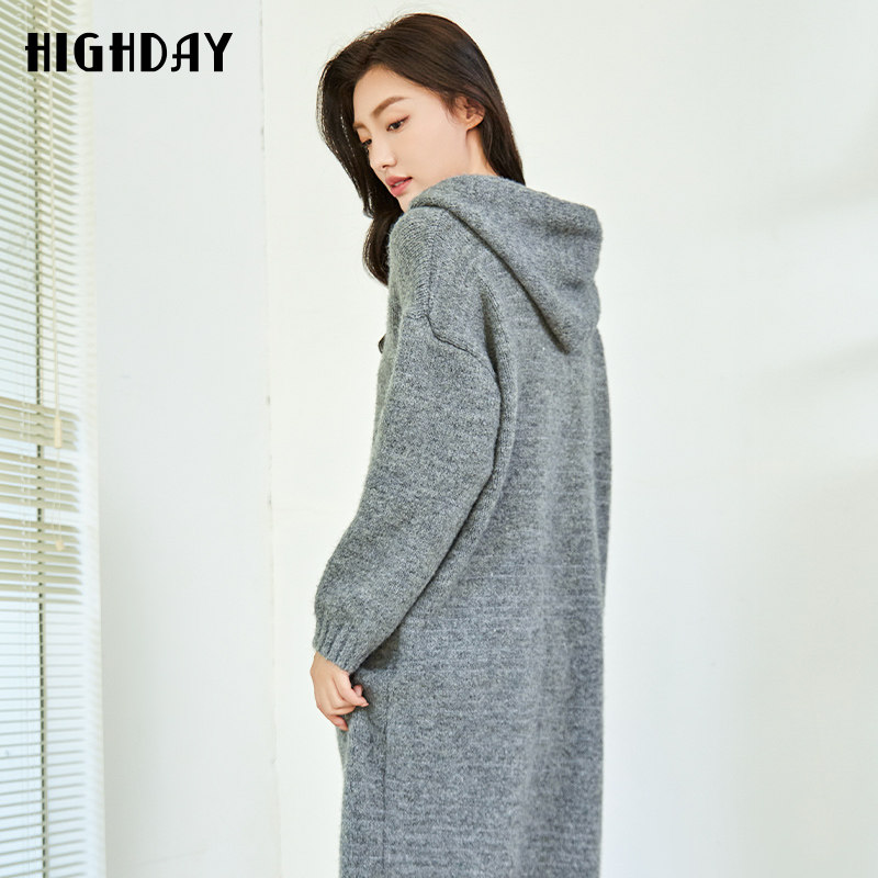 highday轩日2024冬季新款连帽中长卫衣裙女宽松针织长袖连衣裙ins