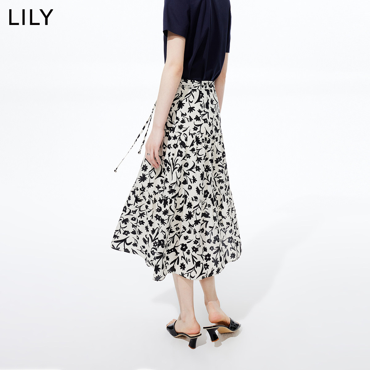  LILY半身裙