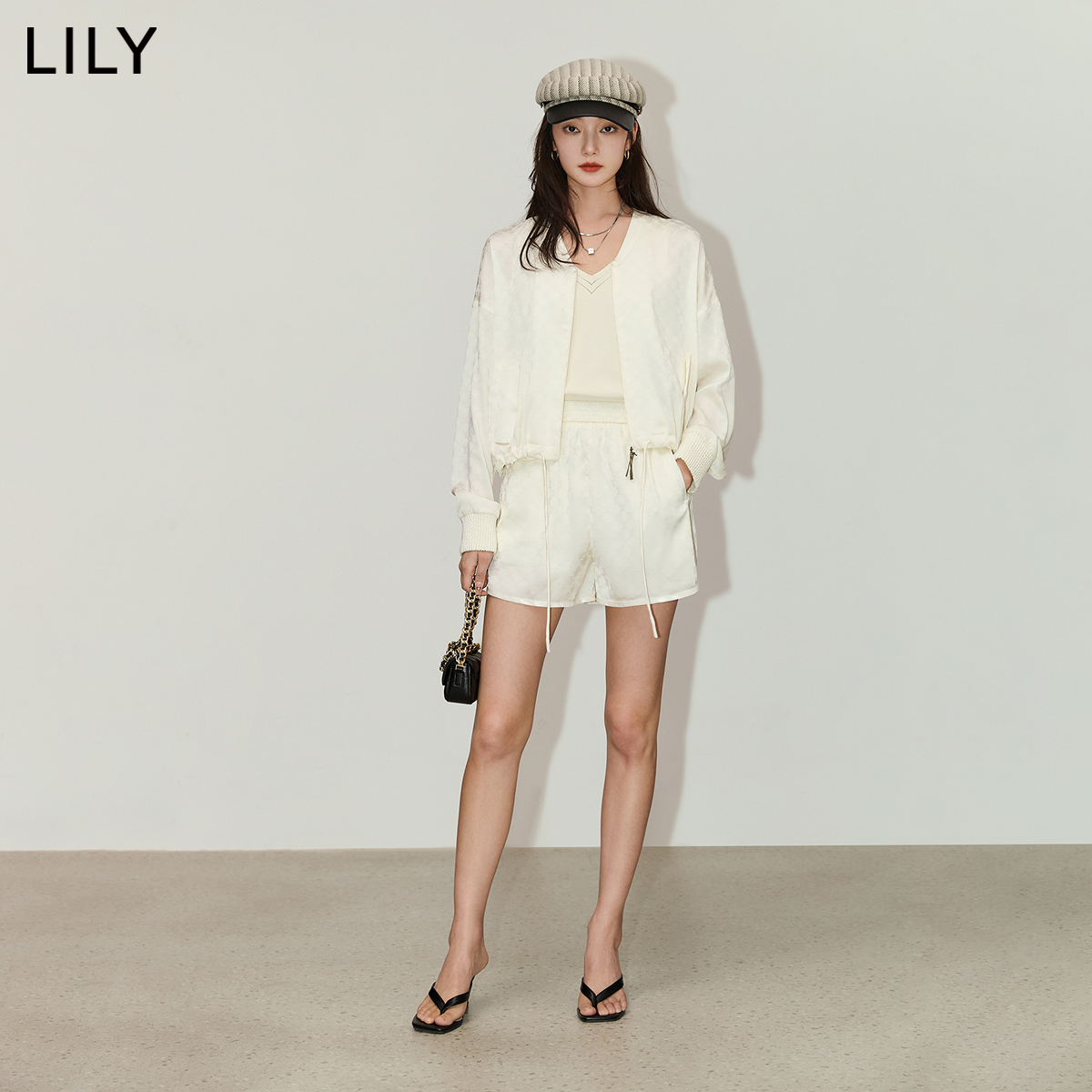 LILY2024夏新款女装复古老花运动风显瘦高腰款舒适松紧腰休闲短裤-图0