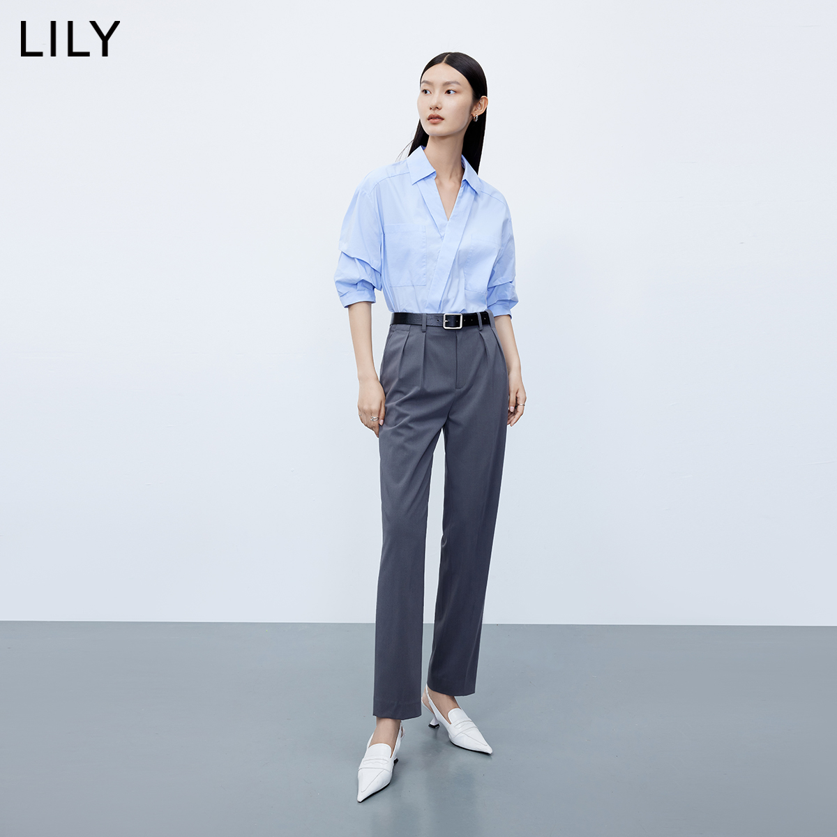 LILY2023秋新款女装别致洋气褶皱气质通勤款纯色五分袖衬衫上衣女