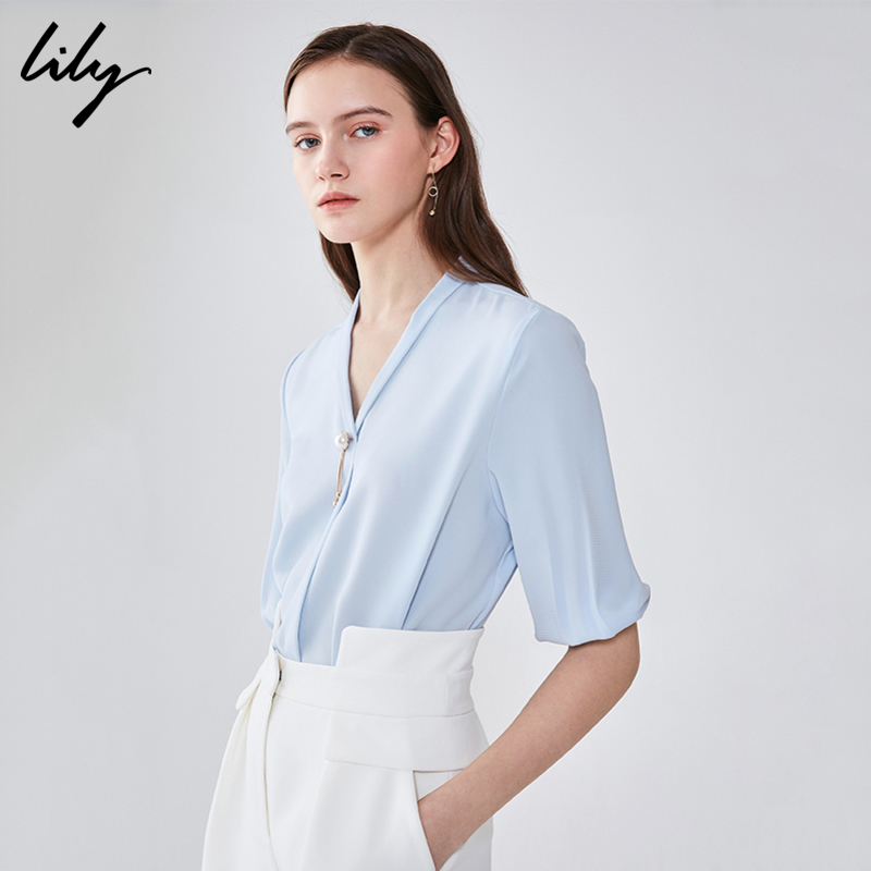lily官方旗舰店Lily夏季新款女装仙气灯笼袖气质白色宽松V领上衣衬衫雪纺衫0
