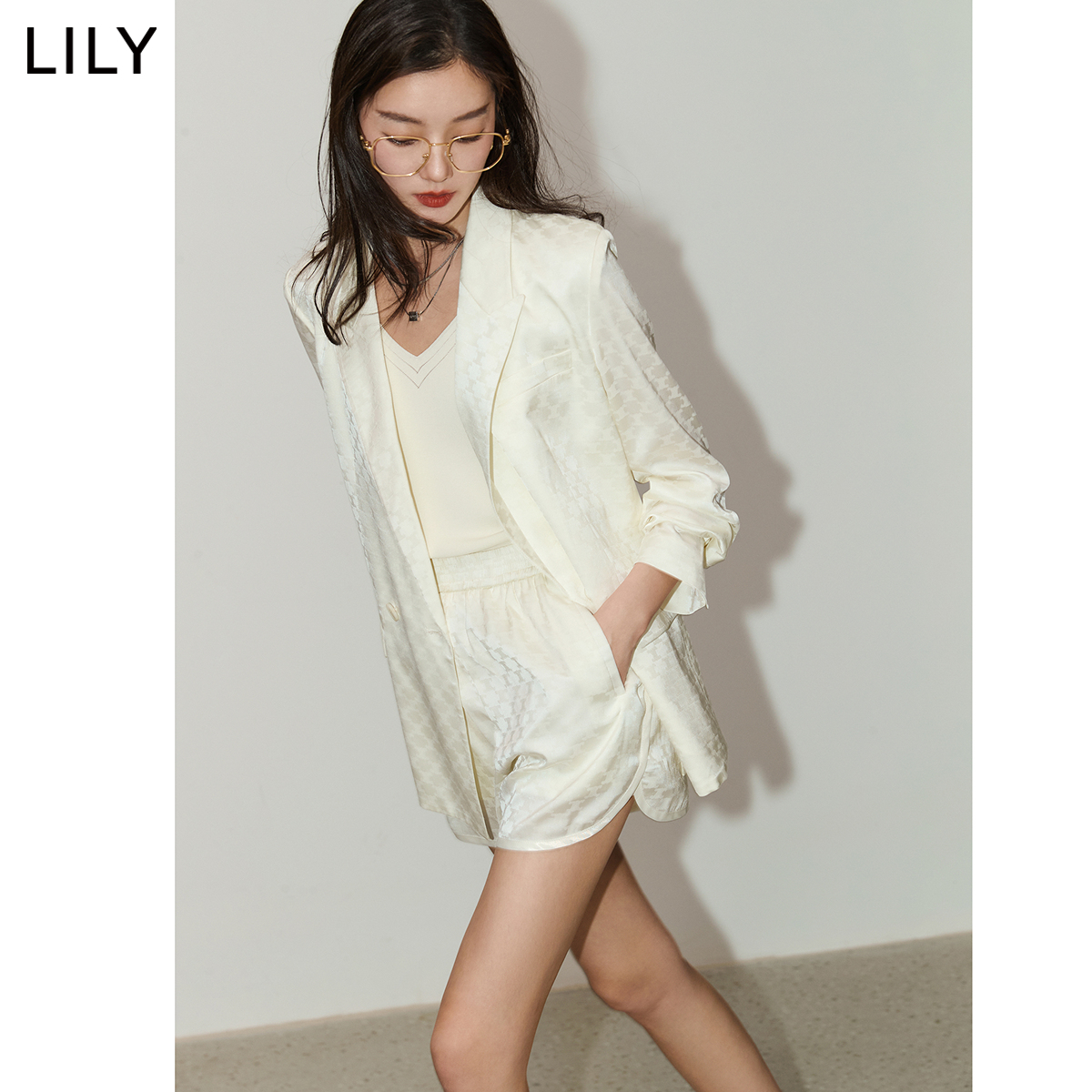 LILY2024夏新款女装复古老花运动风显瘦高腰款舒适松紧腰休闲短裤-图2