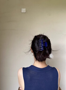 老友记同款蓝色抓夹设计感密齿法式鲨鱼夹中小号盘发夹发抓发夹子
