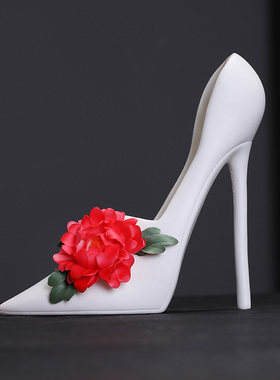 瓷器祝福简约现代客厅会所