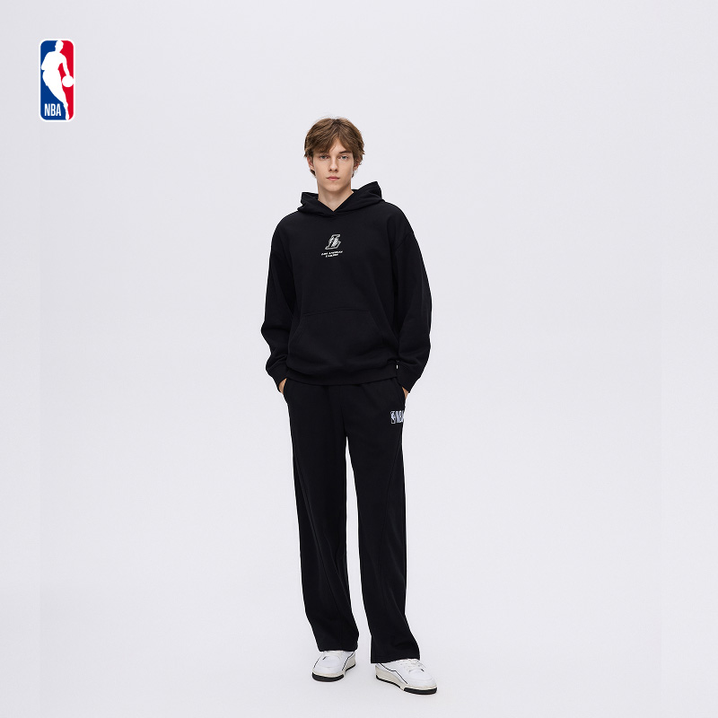 NBA官方正品湖人秋冬新款男女同款黑色保暖纯棉连帽长袖厚卫衣 - 图1