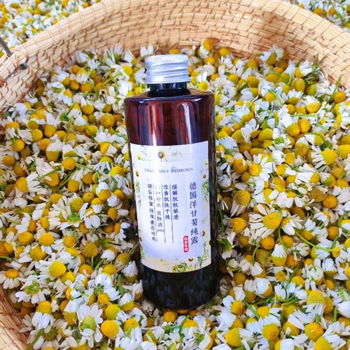 德国洋甘菊纯露不提精油敏感舒敏厚皮修复屏障舒缓修护补水红血丝 - 图3