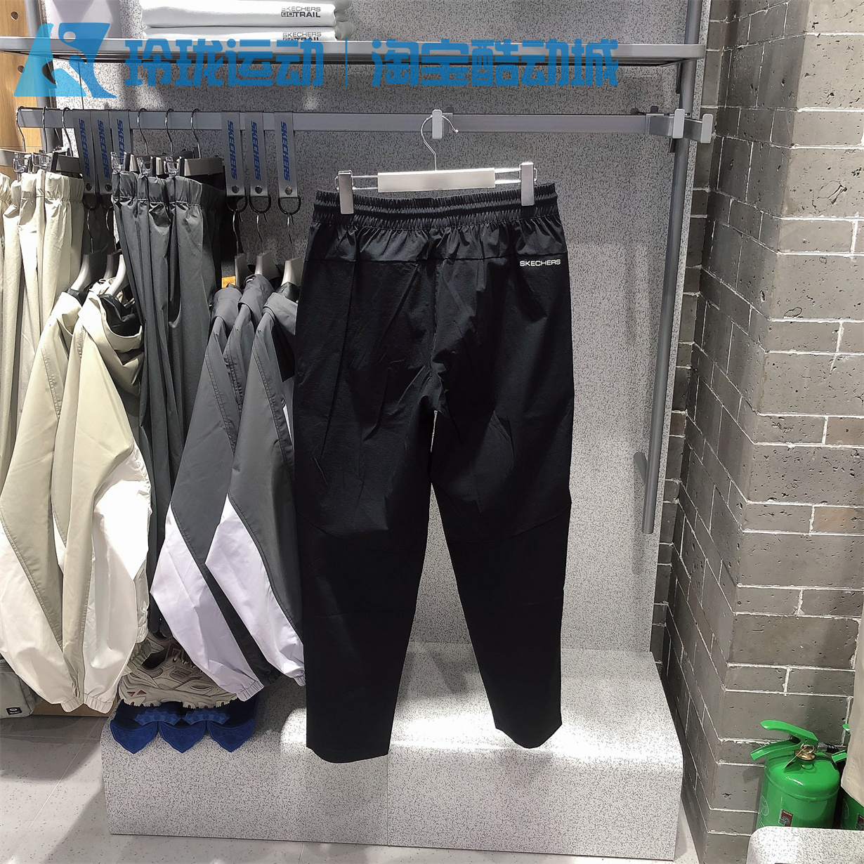 斯凯奇男裤2025年春夏款吸湿速干凉感运动休闲裤梭织长裤P225M041 - 图1