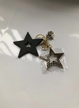 一眼看中五星挂饰燕子