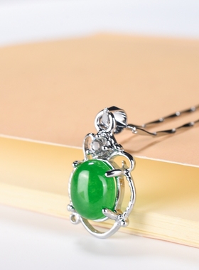 珠宝银链子绿色女士玉石吊坠