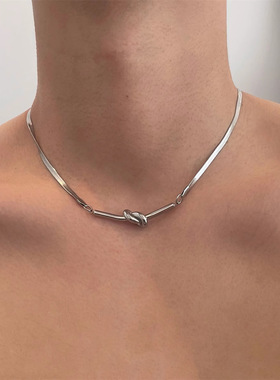 嘻哈冷淡风打结趣味蛇骨链短款钛钢男款项链女锁骨链不掉色毛衣链