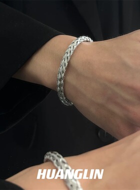 跨境钛钢饰品麻花辫钢丝开口手镯男简约百搭配不锈钢饰品厂价批发