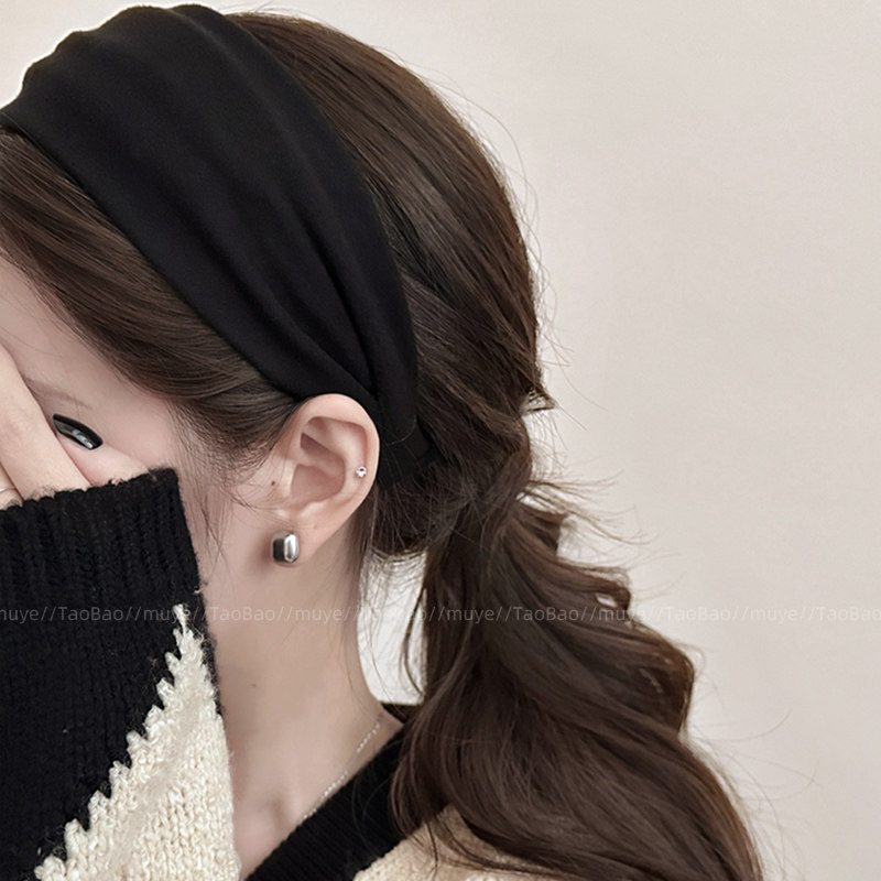 早秋宽边发箍女2025新款日常压发洗脸发卡高级感时尚洋气头箍发饰,淘宝优惠券,粉丝福利购,淘宝优惠卷