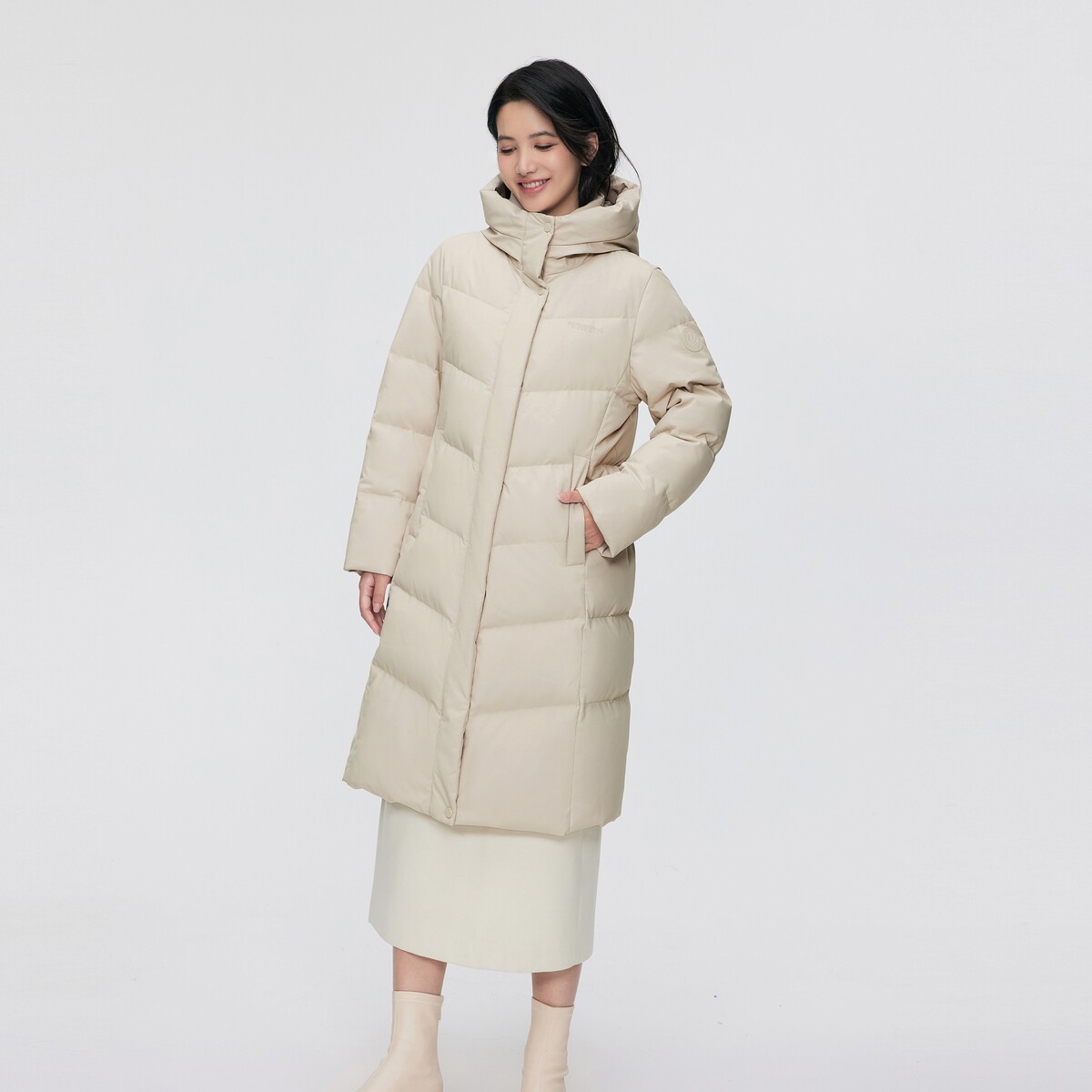波司登2024冬款女长款经典休闲连帽爆款时尚厚实防风直筒羽绒服