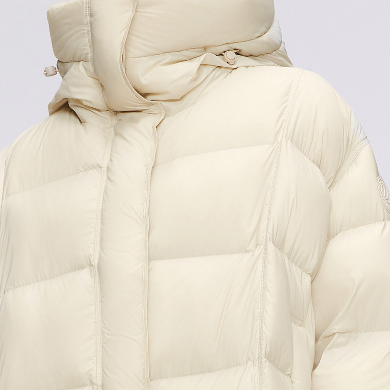 波司登羽绒服女2023新时尚休闲零压系列长款连帽外套B30145924XS
