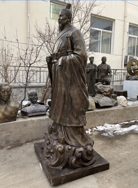 古代诗人屈原人物雕塑政治家校园