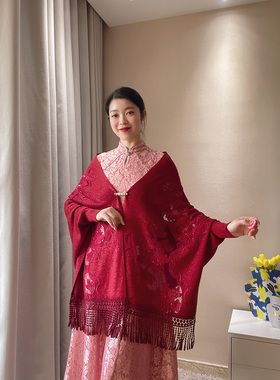 秋冬刺绣中国风女流苏披肩