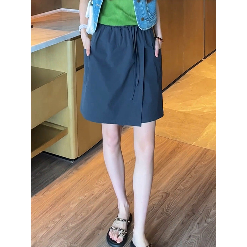 深灰色休闲裤裙女2025夏季薄款大码梨形身材宽松显瘦a字阔腿短裤,淘宝优惠券,粉丝福利购,淘宝优惠卷