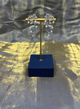 珍珠花朵垂坠耳钉s925银