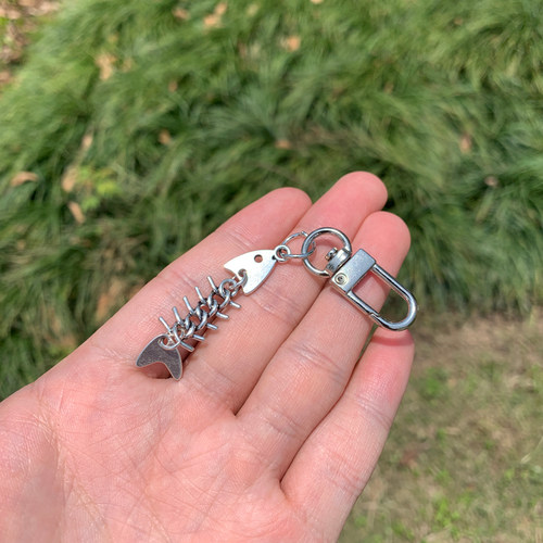 RAI欧美鱼骨钥匙链书包挂饰个性创意北欧风钥匙扣小挂件ins风仿真 - 图0