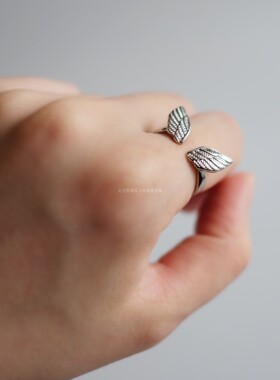 「元宇宙」设计款欧美风戒指配卫衣大衣毛衣裙子卫衣T恤显白美艳