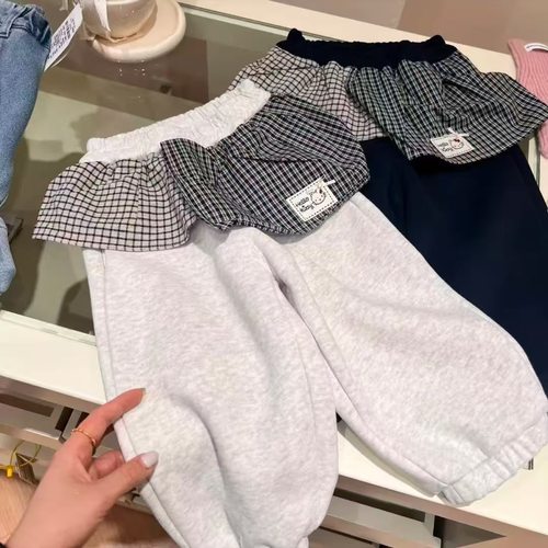 女童秋冬新款一体绒卫裤韩版儿童洋气格子荷叶边拼接灯笼裤潮 - 图0