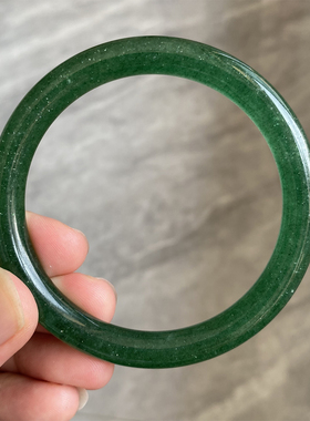 招桃花森女系草莓晶手镯实拍现货