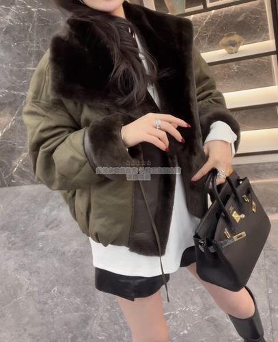 欧货2025冬季新款时尚定制亚麻皮毛一体鹅绒外套设计感派克羽绒服 - 图2