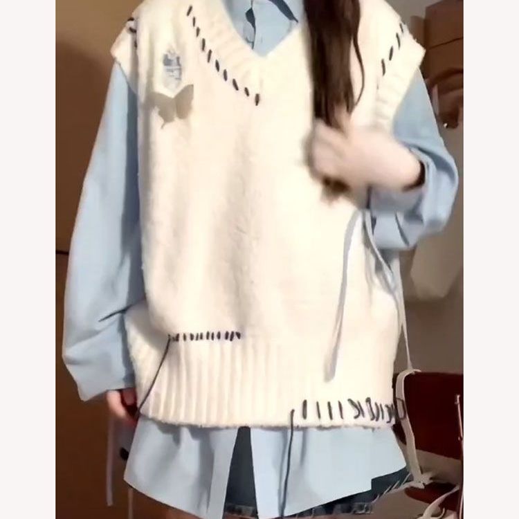 早秋穿搭一整套v领明线破洞毛衣马甲针织背心女蓝色长衬衫两件套 - 图1