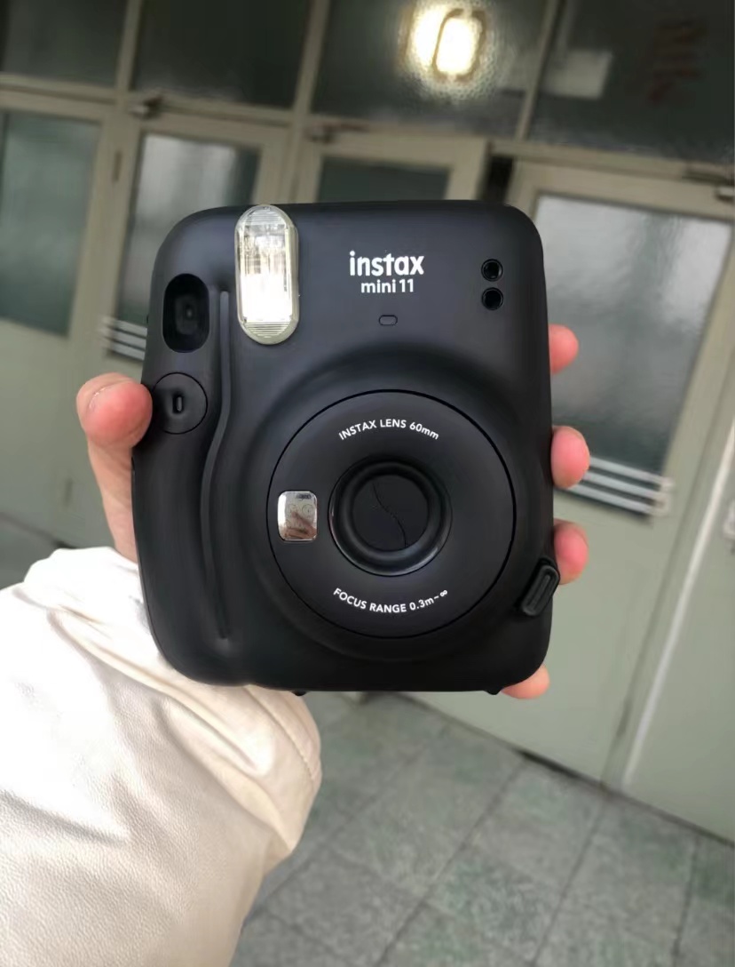 现货速发 富士instax mini11拍立得相机 自带美颜迷你相机 抹茶绿