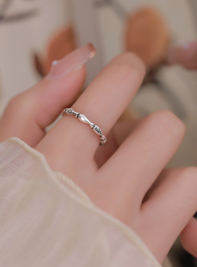 Z小姐999纯银小鱼尾戒指