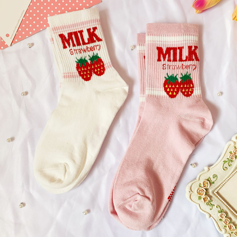 包邮2双装日系全棉草莓牛奶ins网红潮中筒女袜子滑板少女棒球袜