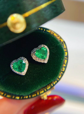 新款祖母绿色耳钉925银爱心款耳饰时尚彩宝耳环情人节礼物耳饰女