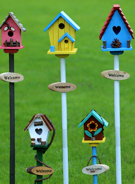 地插wlcome鸟屋藤木草坪欢迎牌